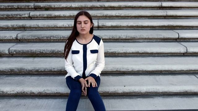 Семь месяцев не знал про ребенка смотреть онлайн