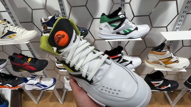 REEBOK SM MEGAMALL | STORE TOUR + STOCK UPDATE смотреть онлайн