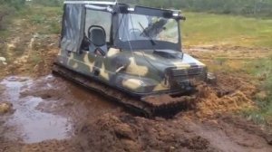 Снегоболотоход "Медведь" в болоте засадили ч.1.