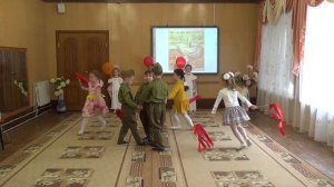 Танец "Встанем!", старшая группа №9