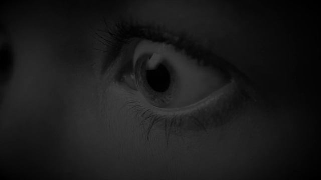 Сосед странно себя ведёт | Странная история смотреть онлайн