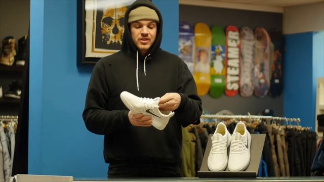 The Nike SB Nyjah Free Pro Shoe смотреть онлайн