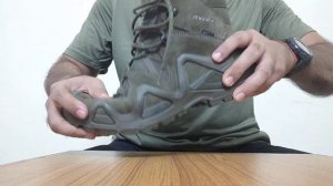 military boots. Lowa Zephyr task force. combat boots.