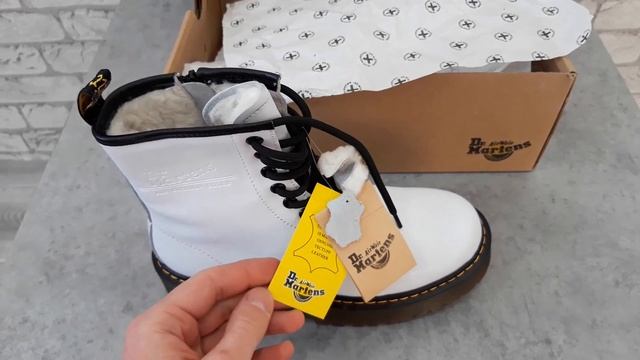 Dr.Martens зимние ботинки смотреть онлайн