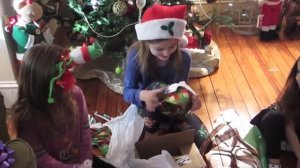 РЕАКЦИЯ ДЕТЕЙ НА ПЛОХИЕ ПОДАРКИ Новый Жестокий Розыгрыш от Рэйчел! #КРАСИВОСМО