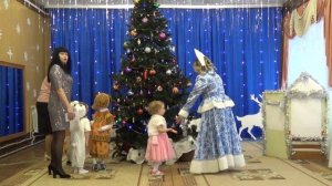 Хоровод "Маленькой елочке холодно зимой", 2 группа раннего возраста №3