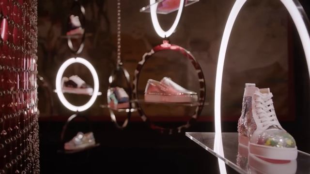 Christian Louboutin Spring/Summer 20 Men’s Collection смотреть онлайн