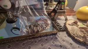 Распродажа Личных Вещей в Американском Доме.