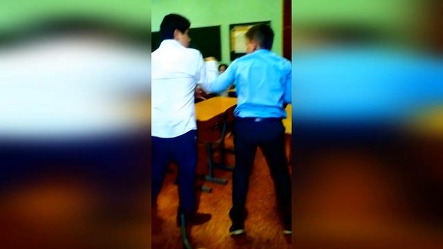 Mortal Combat В ШКОЛЕ! смотреть онлайн