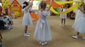 Танец "Осенний марафон"