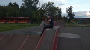 ЯПОНСКИЕ РАЗБОРКИ В СКЕЙТ ПАРКЕ