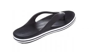 Buy crocs Men&#39;s Bayaband Flip Slipper at Amazon in