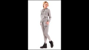 женская модная спортивная одежда