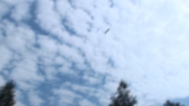 Большие петарды опасны для жизни и здоровья!!!