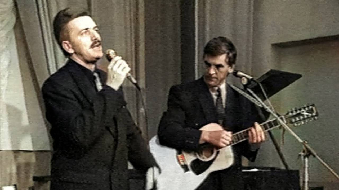 Группа "Электрина". Александр Шеховцов, Николай Плахов. Волгоград 09.10.1995 г.
