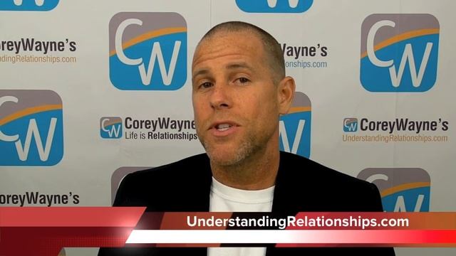 Friends Zone: "She Hugs My Neck" смотреть онлайн