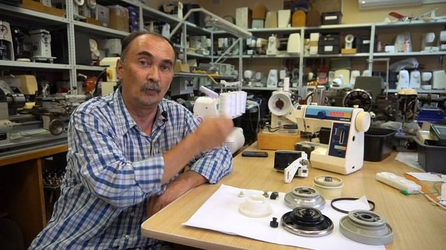 Зачем редуктор бытовой швейной машине? смотреть онлайн