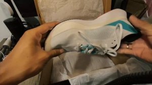 UNBOXING SEPATU RUNNING ADIDAS ADIZERO BOSTON 12 | CARBON ENGGA?!!!