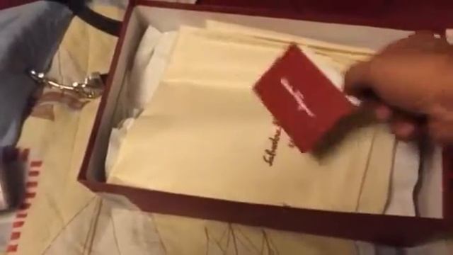 salvatore ferragamo drivers смотреть онлайн