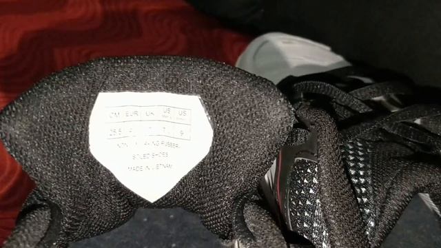 Yonex badminton shoes SHB 65 Z M смотреть онлайн