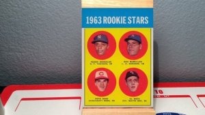 300 Great Baseball Cards - Showcase - 60's!!