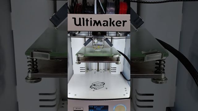 Утро в студии 3D печати начинается не с кофе ☕