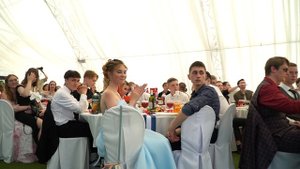 Выпускной в Шатре на газоне в Загородном клубе "Адмирал"
