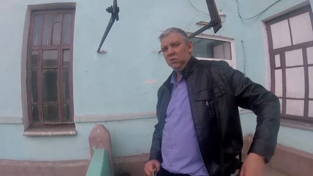 Майские удались. Упал. Очнулся. Гипс. смотреть онлайн