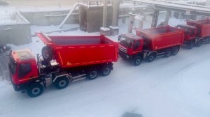 Отгрузка самосвалов 8х8, 24м3, ДВС 480 лс AMT N.V. 752900 на Крайний Север.