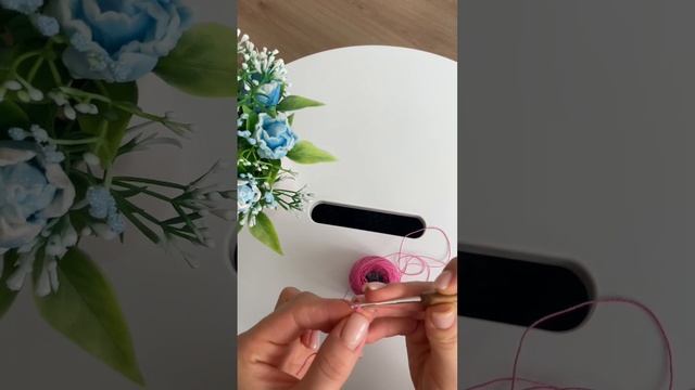 #вязаниекрючком #брошькрючкрм #брошьручнойработы #брошьназаказ #брошьвподарок