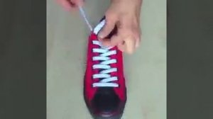 Как быстро завязовать шнурки обуви