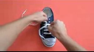 Как красиво завязать шнурки