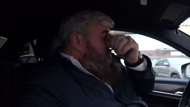 ПАССАЖИРКА ДОКАЗЫВАЕТ ЧТО Я ДУРАК И ПРИЕХАЛ НЕ ТУДА / ТАКСУЕМ НА БУМЕРЕ / ДИМОН ТАКСИ смотреть онлайн