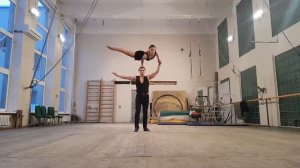 Акробатическая пара. Танго.