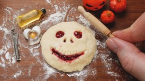 Приготовила Мини Пирог на Хэллоуин 🎃👻 Пугающе Вкусный Пирог для Halloween! 🤩 Мини Кухня