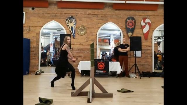 Cutting With Swords in High Heels! - Highlights From my Cutting Demo at VISS 2020 смотреть онлайн
