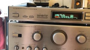 Усилитель Onkyo A-8850 + тюнер T4830 = отличная Hi-Fi "двойка" предтопового уровня за скромную цену