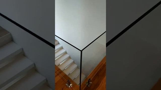 Ограждения из стекла