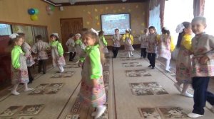 Кадриль в исполнении детей подг. гр. №9 МБДОУ "ЦРР - д/с "Сказка"