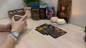 Мысли , чувства , действия загаданного партнера. Таро расклад. Онлайн гадание