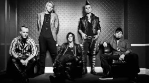 My Darkest Days-Sick and Twisted Affair (lyrics video)