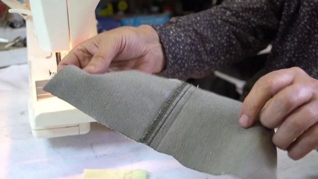 Приспособление для помощи в местах утолщения ткани при шитье