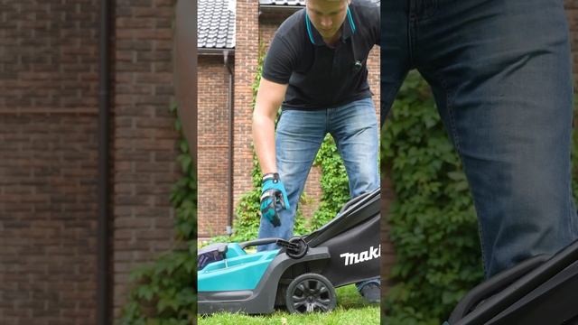 Makita DLM330