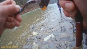 ловля хариуса в мутной воде
