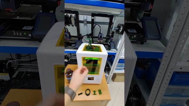 Какой фотополимерный 3Д принтер купить?