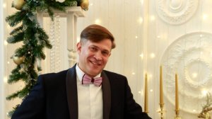 Ведущий на Новогодний  Корпоратив
