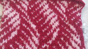 ЖАККАРДОВЫЙ УЗОР СПИЦАМИ.