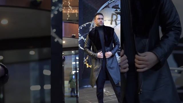 Зимнее пальто ❄️ #пальто #верхняяодежда #одежда #мужскаяодежда #москва #новаяколлекция #стиль #мода смотреть онлайн