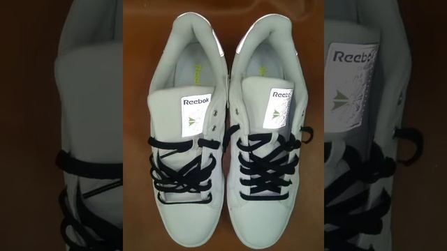 Кроссовки 2 пары растянули. смотреть онлайн