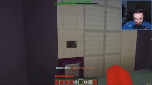 Эдисан играет в придателей.